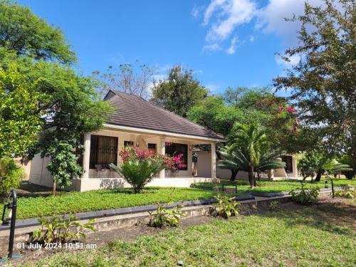 Tan Swiss Inn in Mikumi, Tanzania