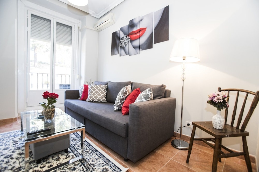 Alterhome Apartamento Catedral de la Almudena Madrid hotel