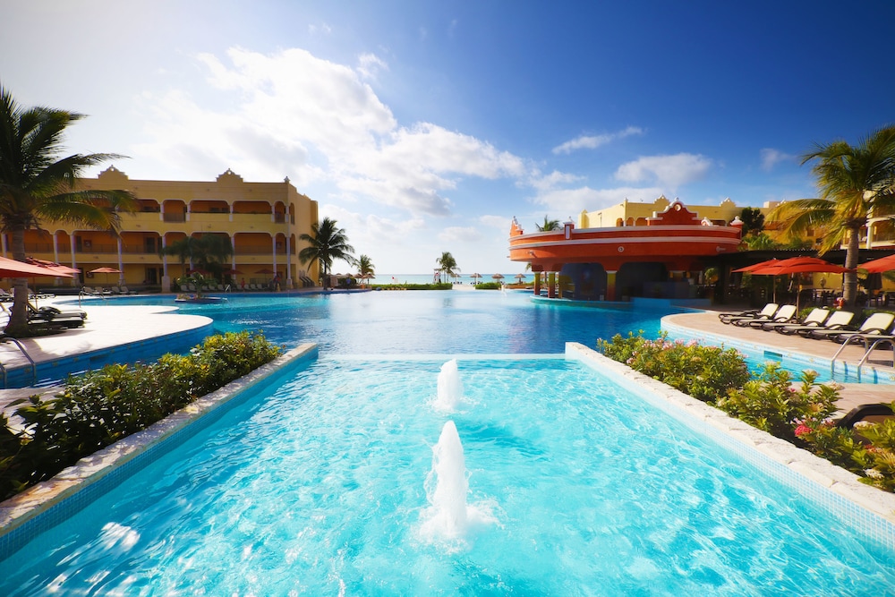 Infinity Pool