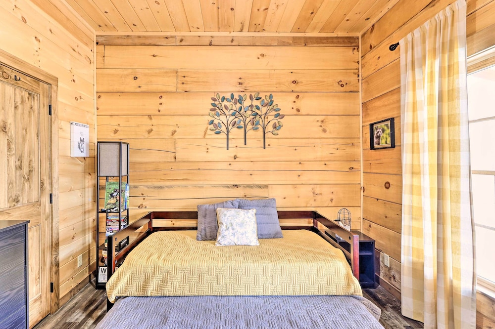 Coosawattee River Resort Cabin w Private Hot Tub - photo 8