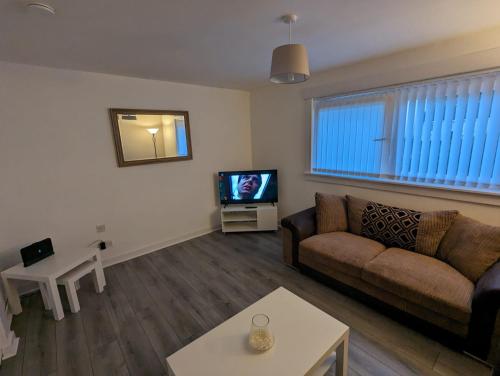 4 bedroom Townhouse Greenock — 4-Star Luxury Hotel in Greenock, United Kingdom