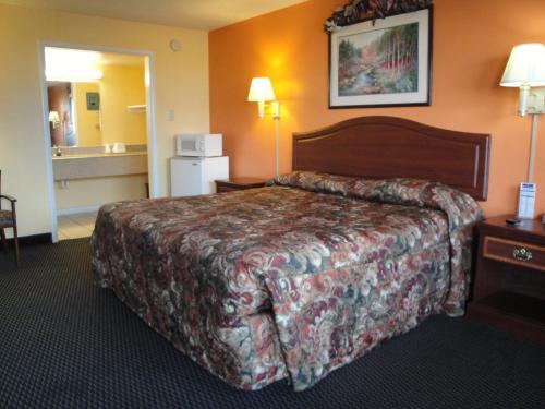 Poteau Inn - photo 8