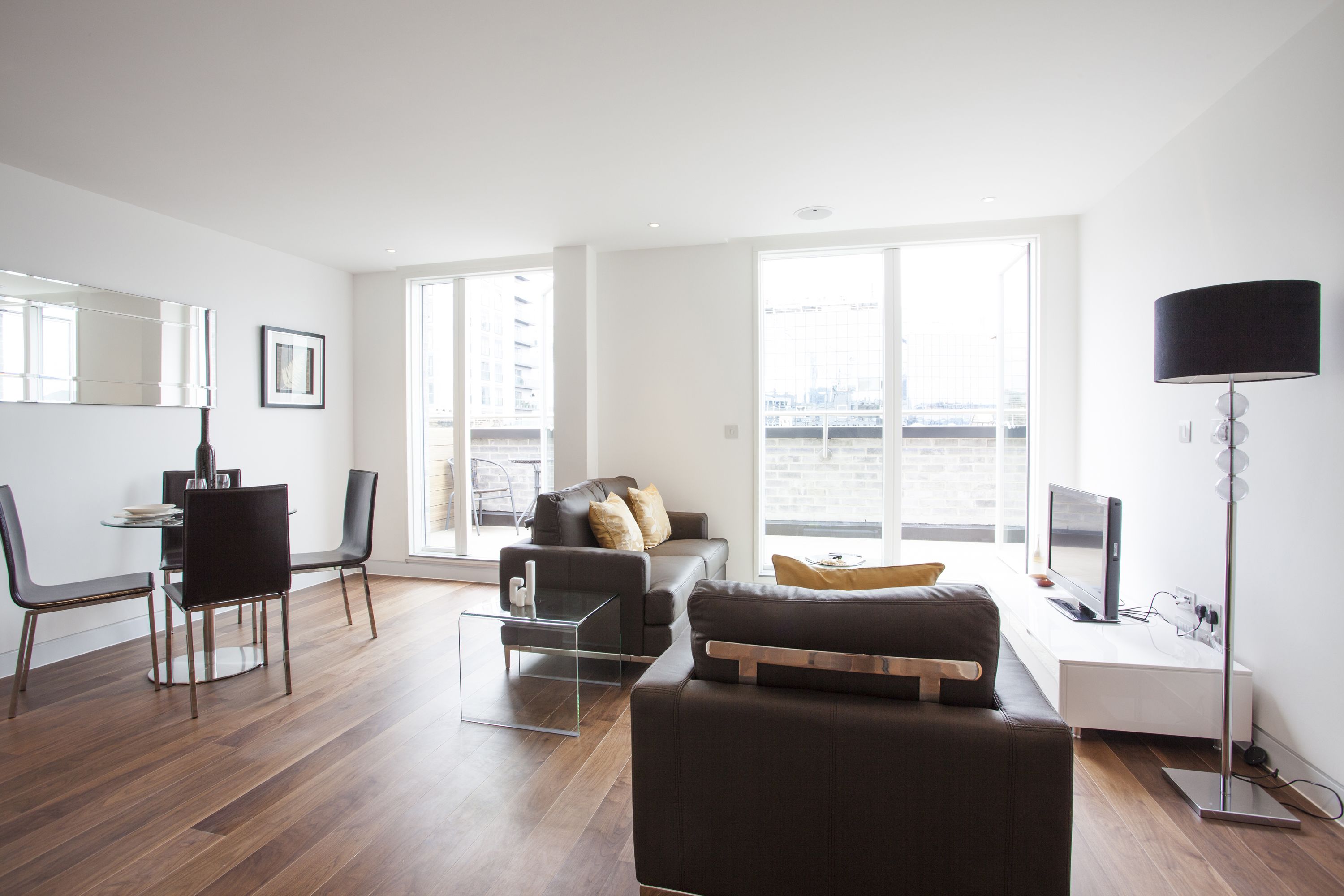 Luxury Holiday Let @ London City — 4-Star Luxury Hotel in London, United Kingdom