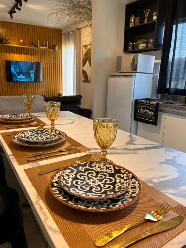 Flat Bambu Centro Vista Maravilhosa Com Garagem E Elevador in Pocos De Caldas, Brasil