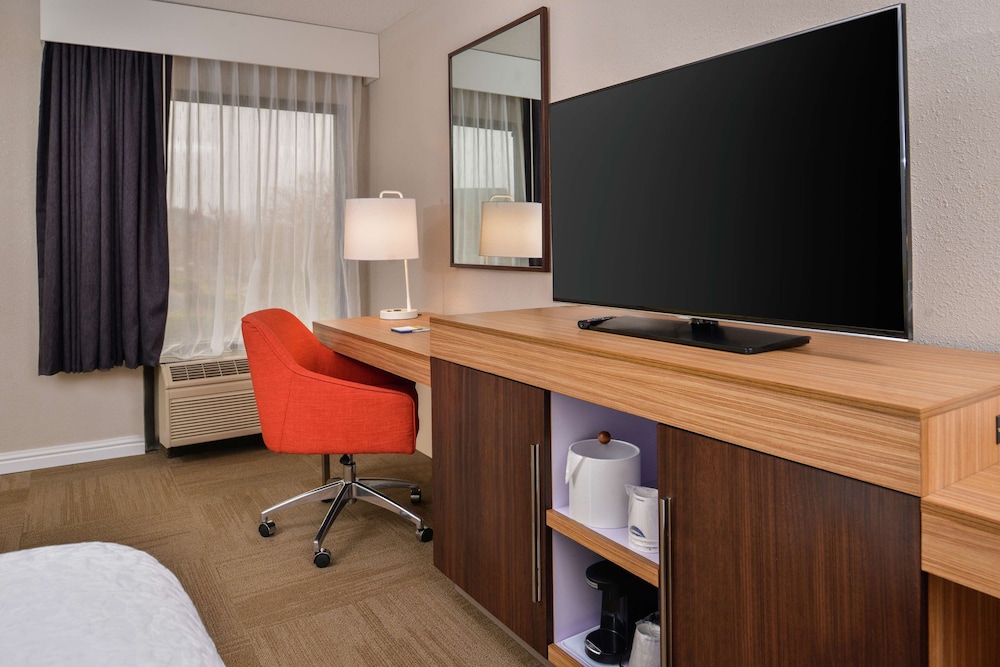 Hampton Inn Raleigh Clayton I 40 - photo 15