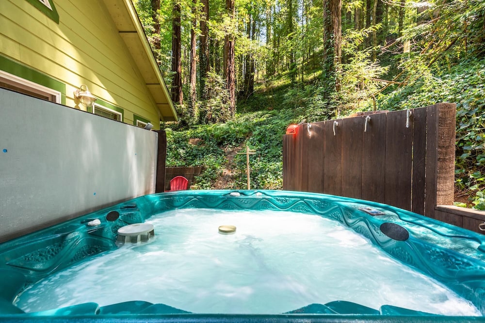 Vino Velo Retreat Redwoods Hot Tub Fire Table BBQ Game Room Fast WiFi Dog Friendly - photo 28