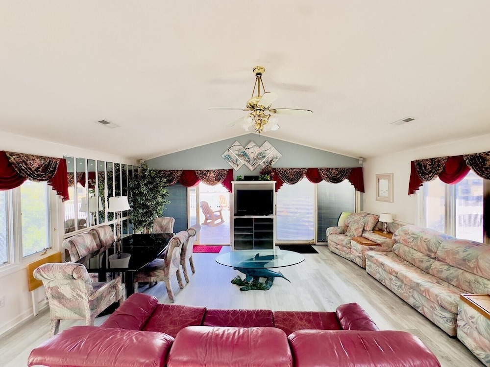 Grand Strand Resort Ph1 3 Bedroom Home by Redawning - photo 11