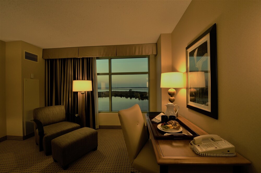 Hollywood Casino Gulf Coast - photo 10