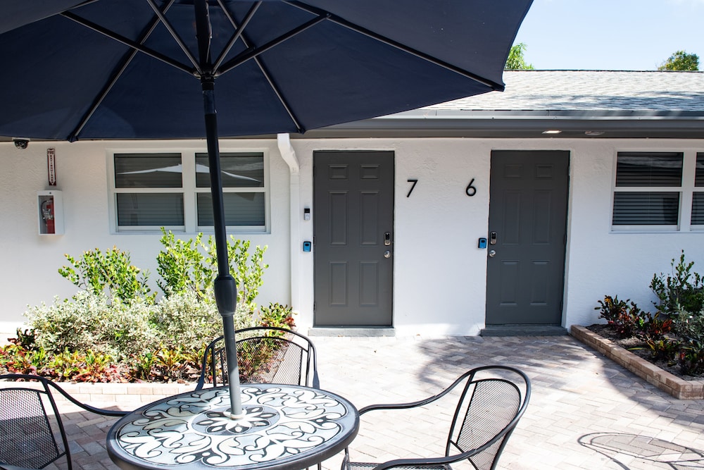 The Lauderdale Boutique Hotel - photo 7