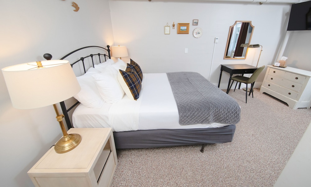 The New London Inn - photo 39