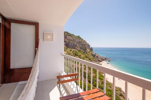 House on the Beach — 4-Star Luxury Hotel in Sesimbra, Portugal