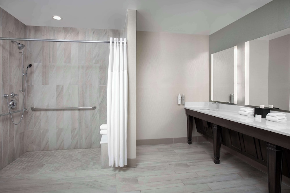 Hilton Garden Inn Philadelphia Ft. Washington - photo 24