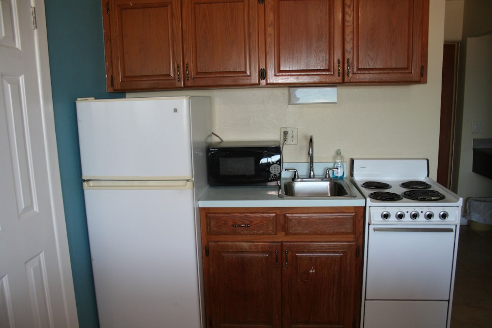 Driftwood Beach Motel - photo 71
