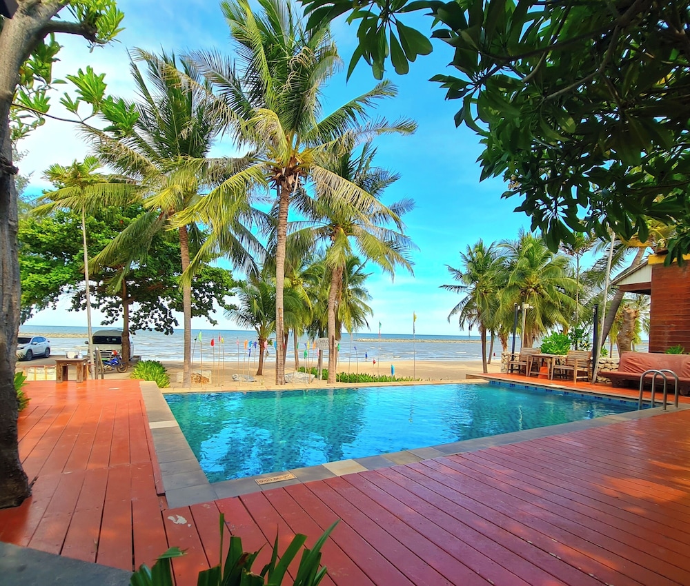 Chidlom Resort in Phetchaburi, Thailand