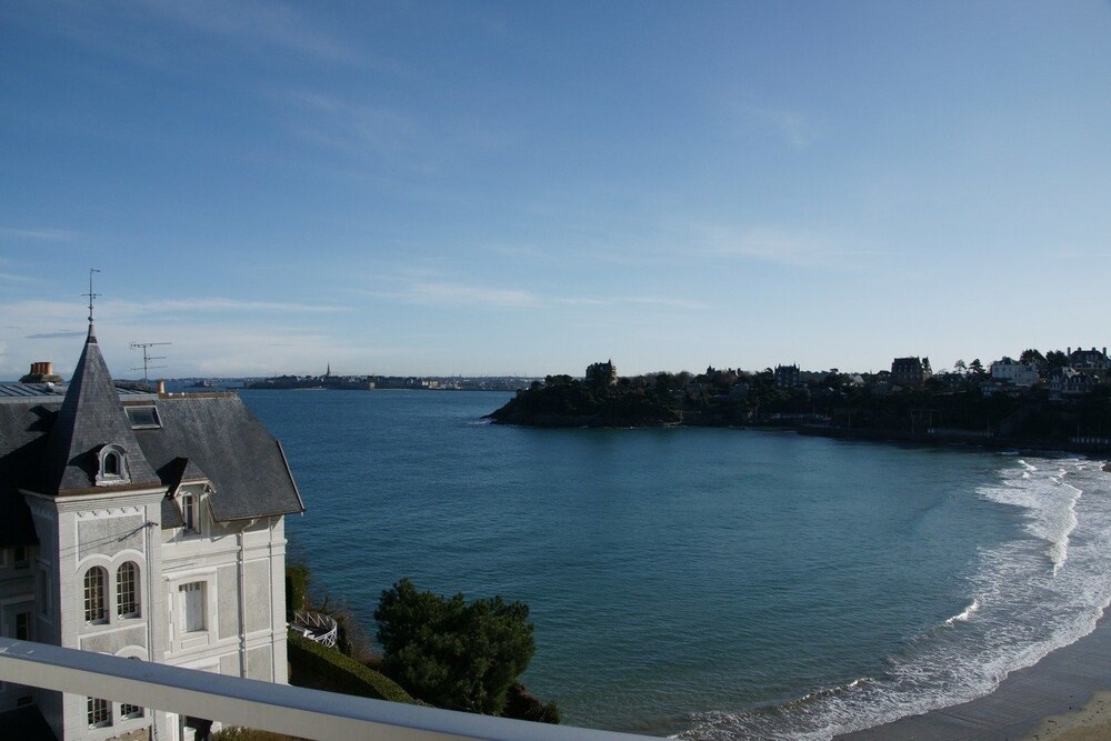 Résidence Le Crystal in Dinard, France