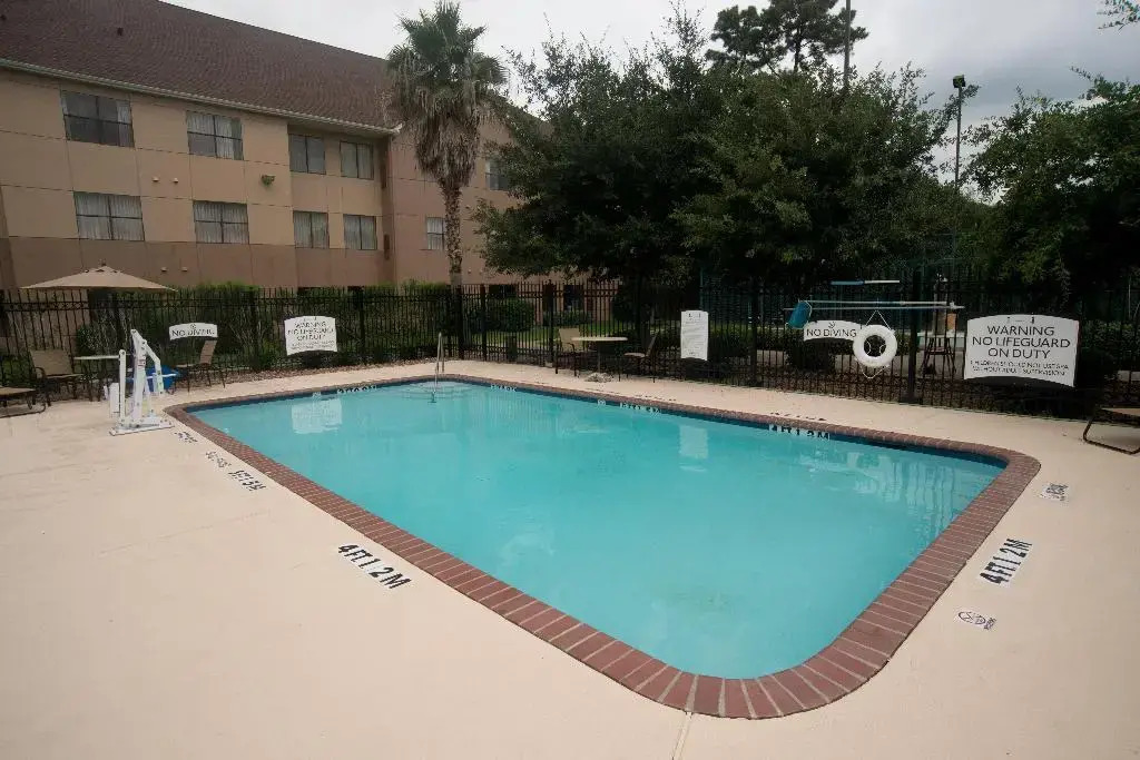 Staybridge Suites Houston NW Willowbrook - photo 9