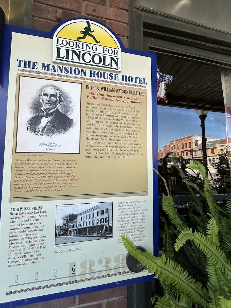 William Watson Hotel - photo 7