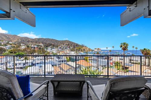 11 Lower Terrace by Catalina Island Vacations in Avalon, United States