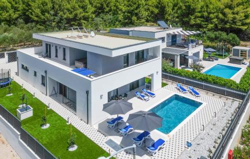 Cozy Home In Orebic With Sauna — 5-Star Luxury Hotel in Orebic, Croatia