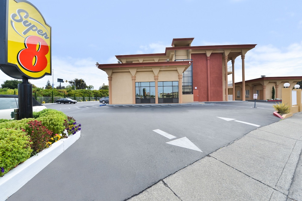 The Prime Suites Vallejo Napa Valley - photo 22