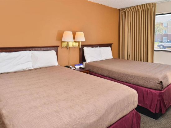 Red Coach Inn & Suites - photo 25