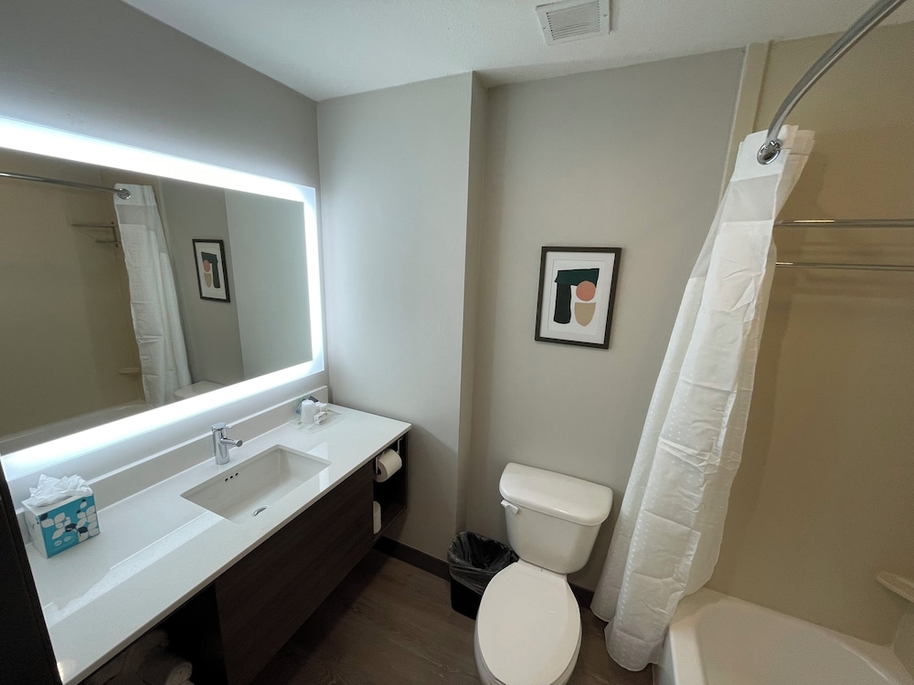 Holiday Inn Oklahoma City Airport by IHG - photo 15