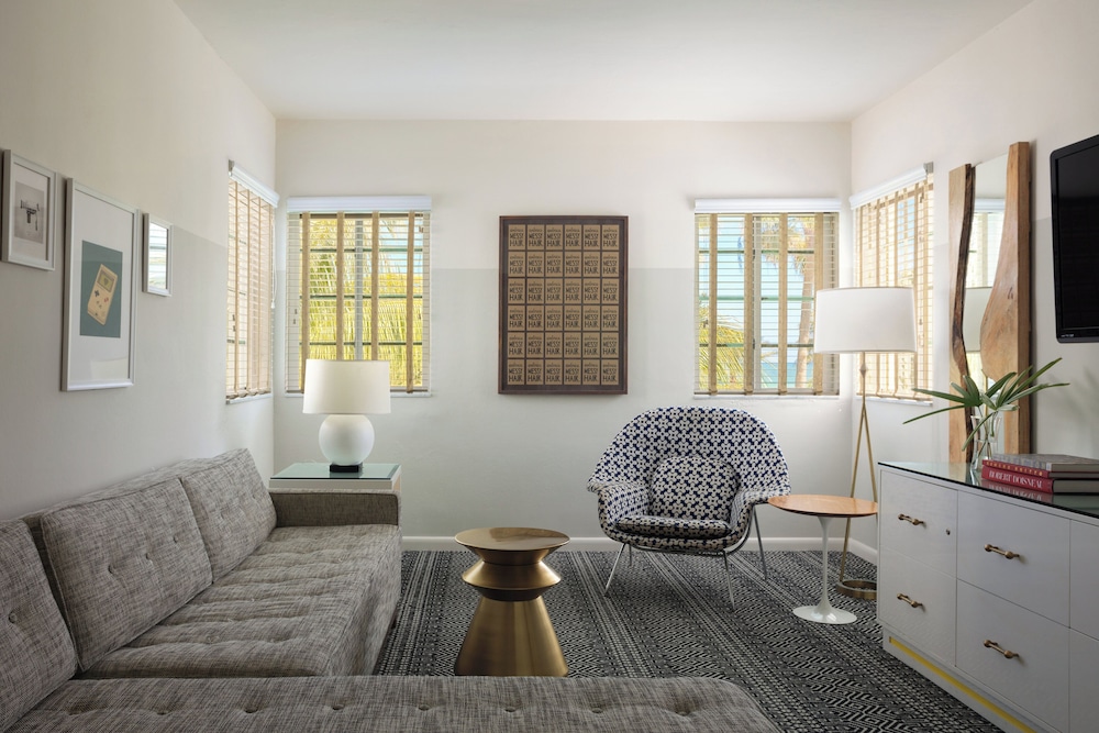 Kimpton Surfcomber Hotel by IHG - photo 23