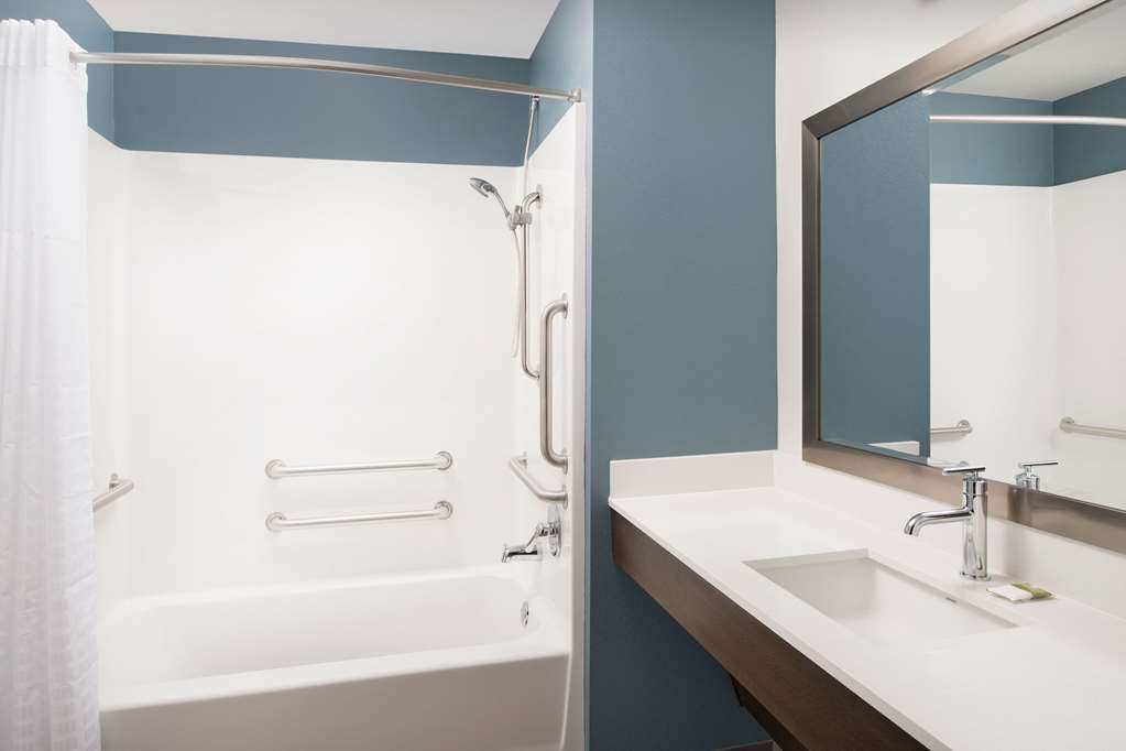 WoodSpring Suites Chicago Tinley Park - photo 18