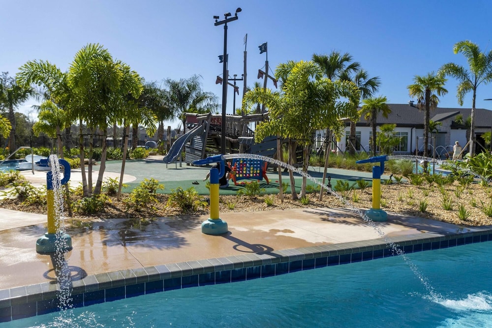 Gorgeous 4 Bd w Pool Storey Lake Resort 2485 - photo 43