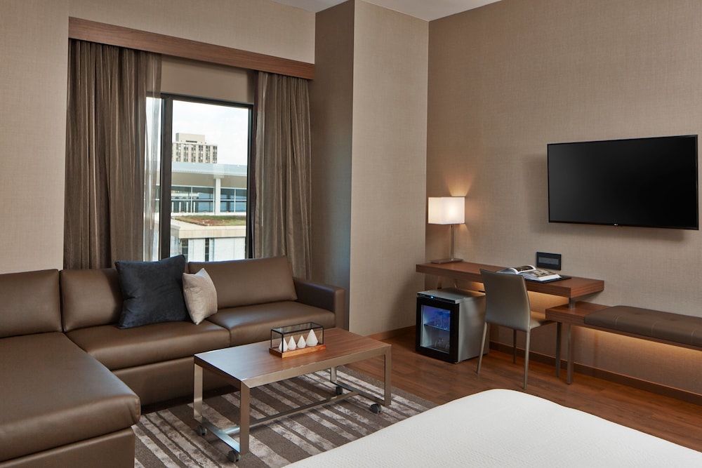 AC Hotel by Marriott Minneapolis Downtown - photo 12