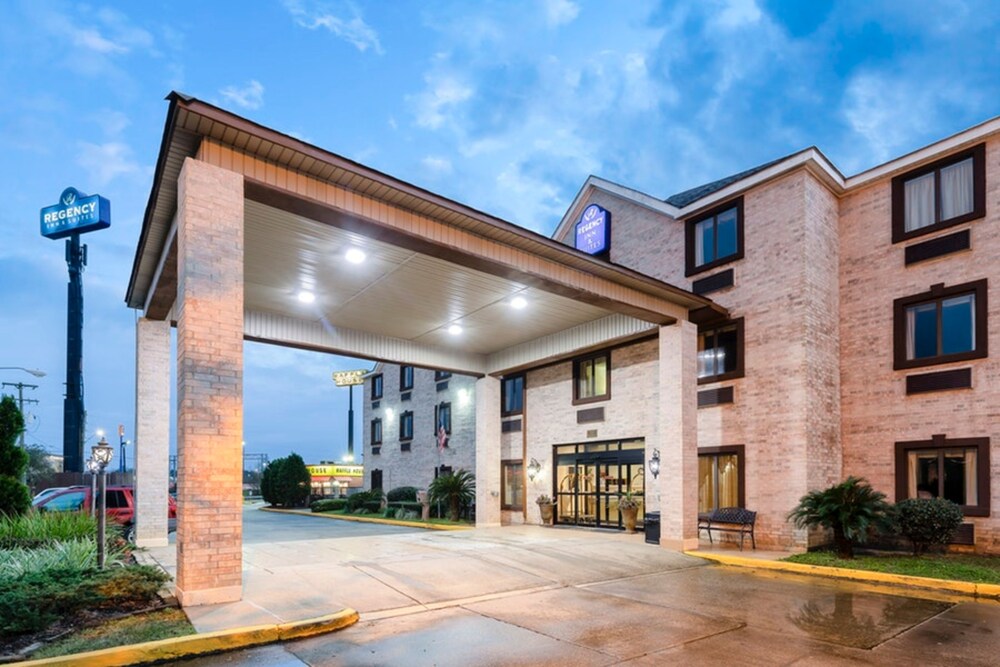 Regency Inn & Suites Biloxi - photo 27