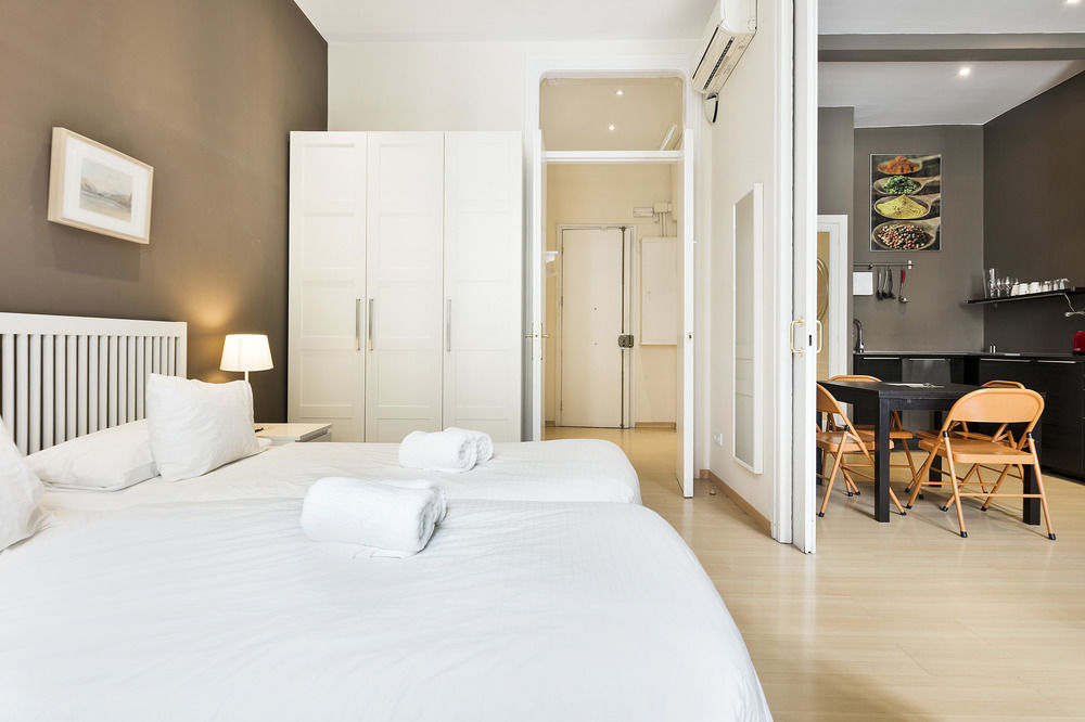 Smart Flats Eixample - carbon neutral hotel in Barcelona