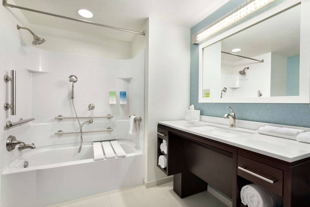 Home2 Suites by Hilton Middletown - photo 14
