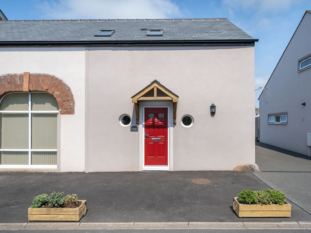 Coney Garth Barn - carbon neutral hotel in Unknown City