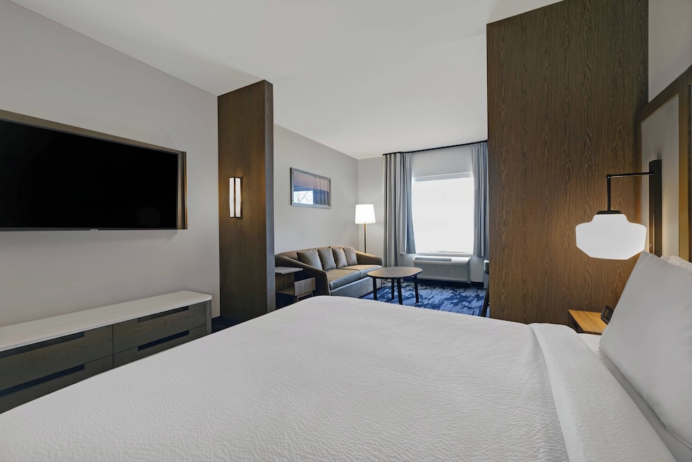 Fairfield Inn & Suites by Marriott Milwaukee Brookfield - photo 26