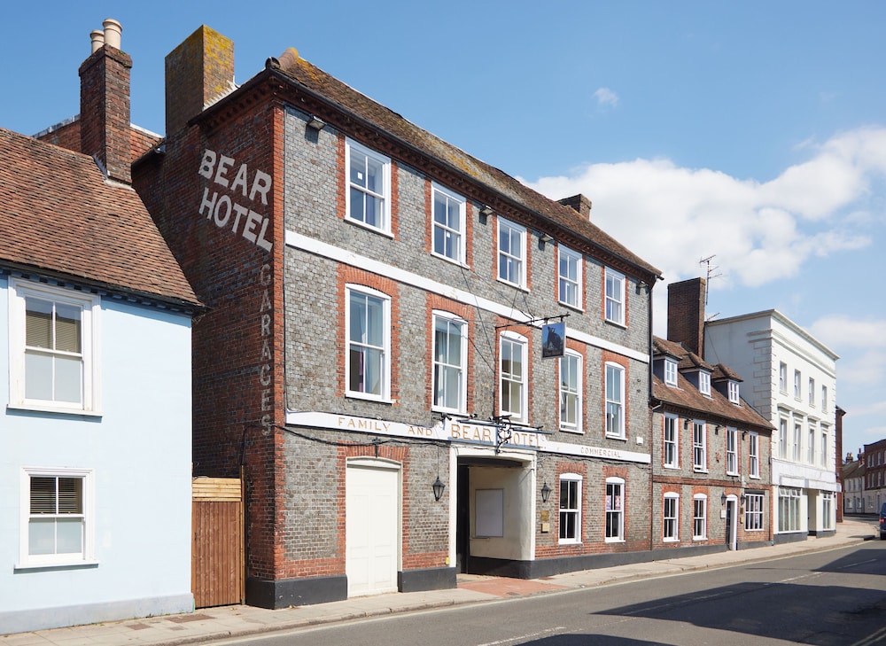 Bear Hotel Havant by Greene King Inns in Havant, United Kingdom