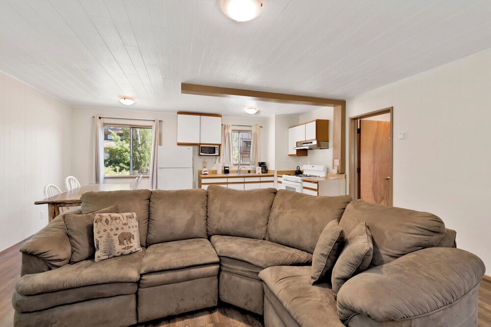 Twin Pines #111 - photo 9