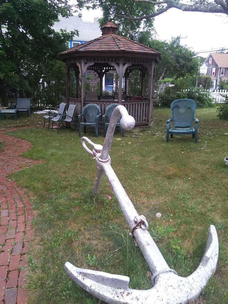Sea Breeze Inn - photo 15