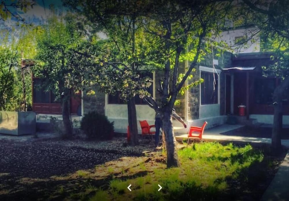 Hotel Mountain Villa Hunza in Aliabad, Pakistan