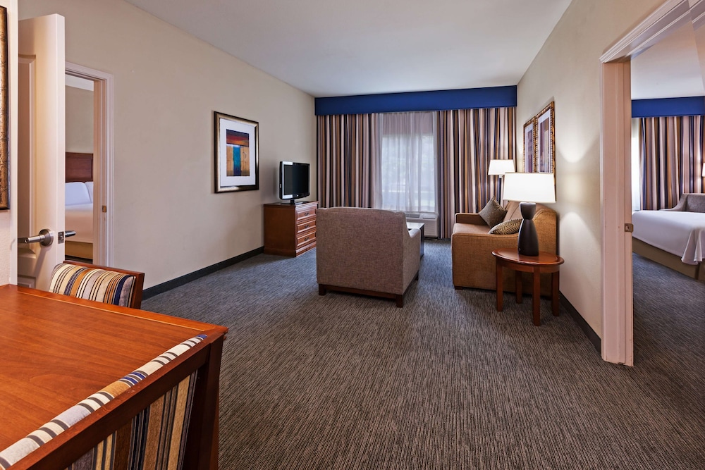 Homewood Suites by Hilton Laredo at Mall del Norte - photo 21