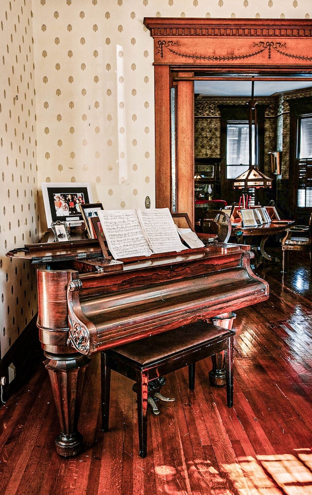 Amsterdam's Curry Mansion Inn - photo 58