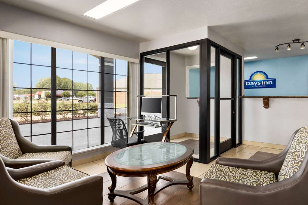 Days Inn by Wyndham Fulton - photo 6