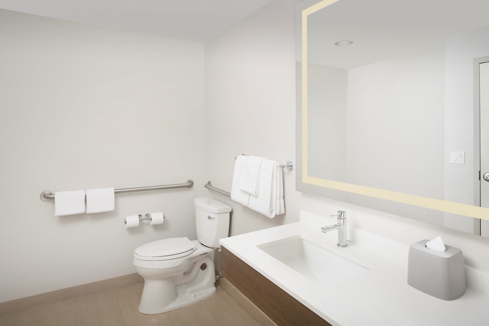 Holiday Inn Express Jacksonville Beach by IHG - photo 25