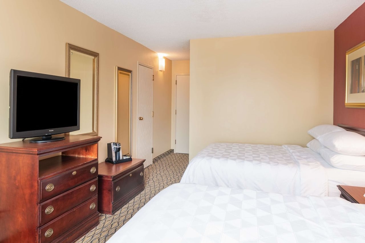 Aviator Hotel & Suites South I 55 BW Signature Collection - photo 19