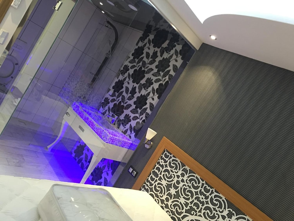 Lila Boutique Hotel - carbon neutral hotel in Dikili