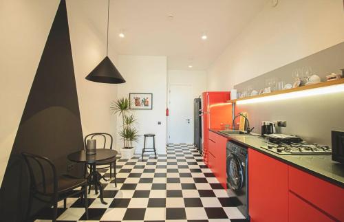 Stylish 1BR Apt In Tbilisi By Wehost