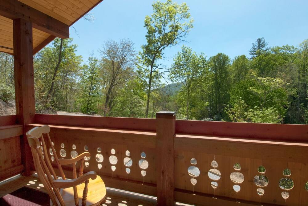 The Chalet Suites Boutique Hotel - photo 11