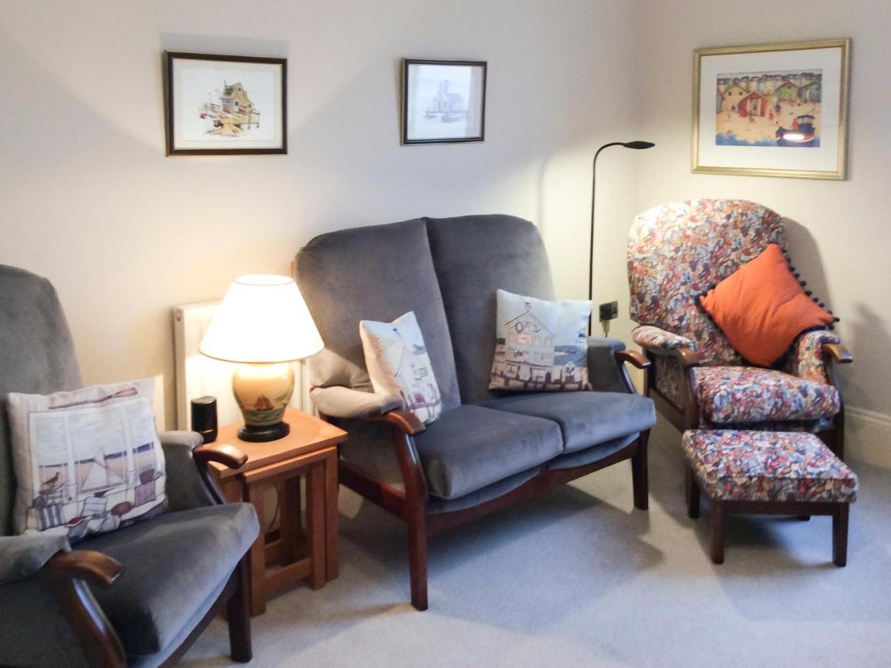 Apartment 5 28159