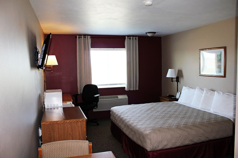 Capri Inn and Suites of Beatrice - photo 5
