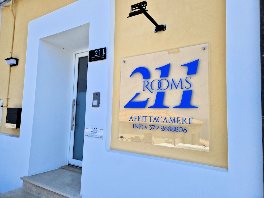 Al 211 Rooms in Pizzo, Italy